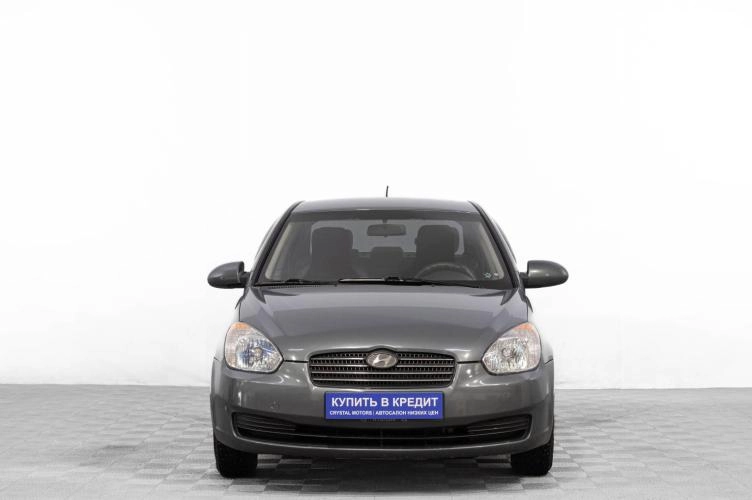Hyundai Verna 2 из 6
