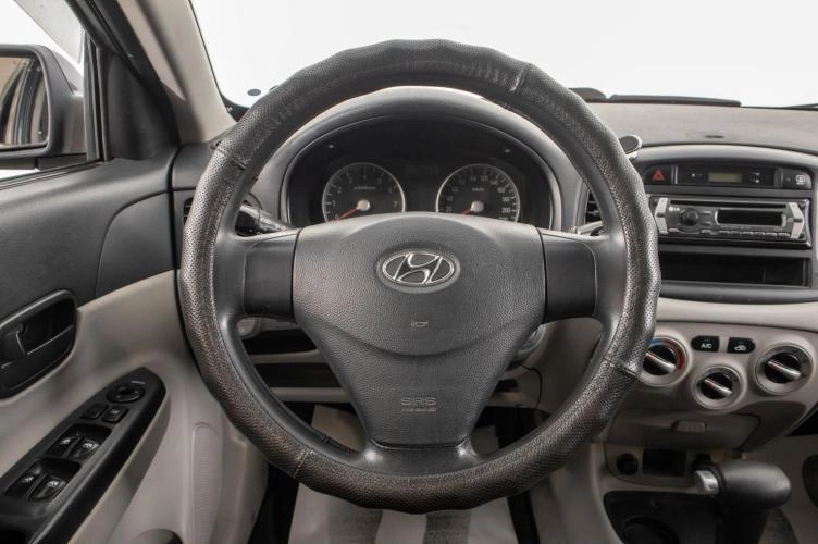 Hyundai Verna 13 из 21