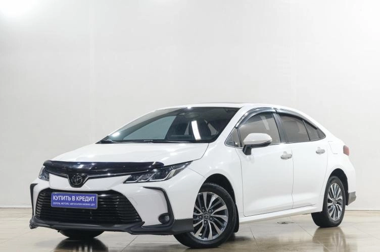 Toyota Corolla 3 из 6