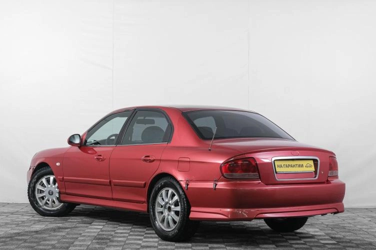 Hyundai Sonata 4 из 6