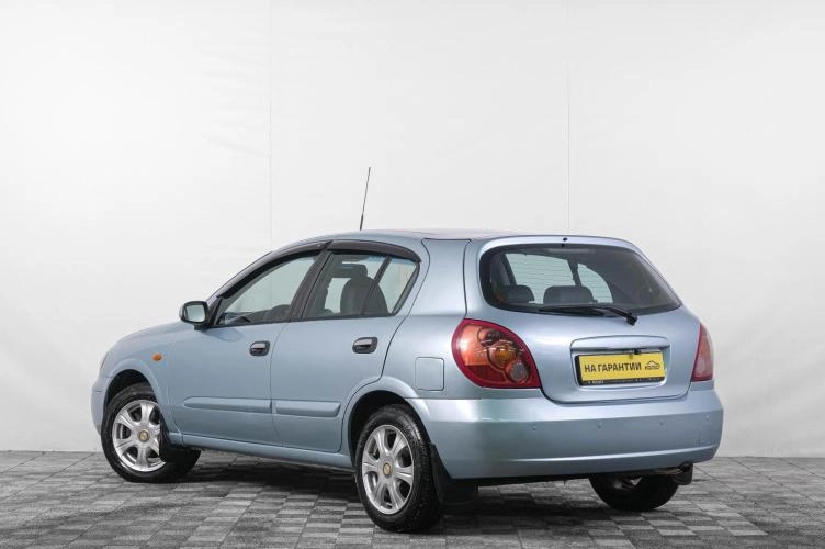 Nissan Almera 4 из 6