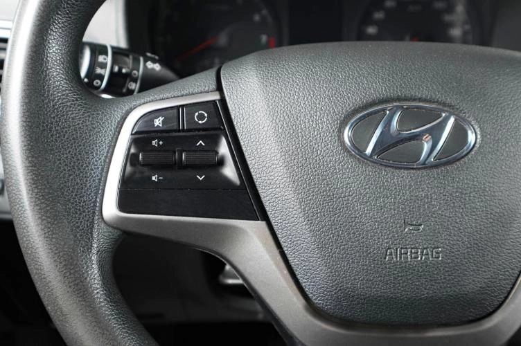 Hyundai Solaris 14 из 19