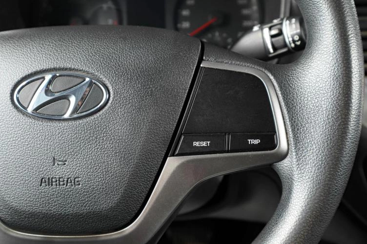 Hyundai Solaris 15 из 19