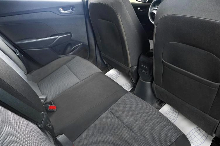Hyundai Solaris 9 из 19