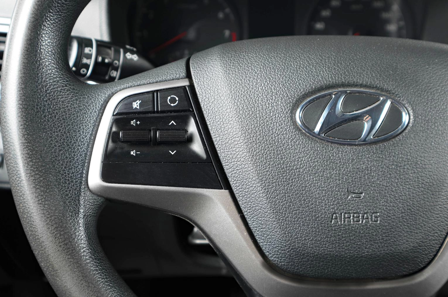 Hyundai Solaris 14 из 19