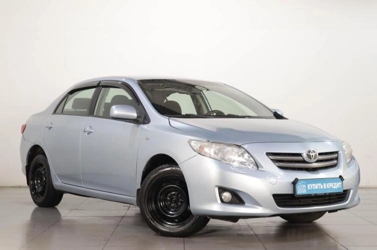 Toyota Corolla 1 из 6