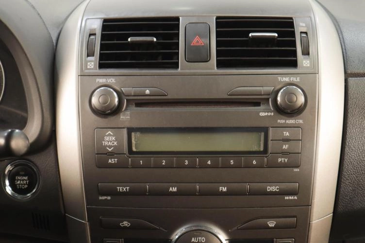 Toyota Corolla 14 из 19