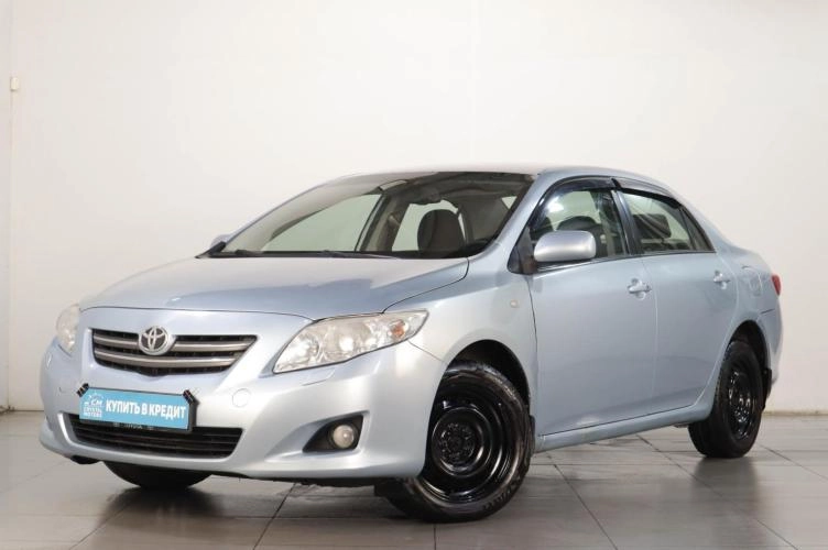 Toyota Corolla 3 из 6