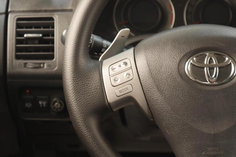 Toyota Corolla 12 из 19