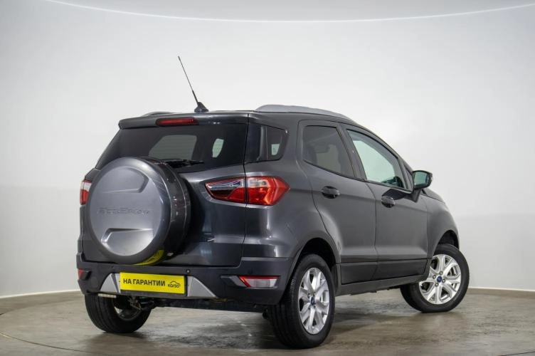 Ford EcoSport 4 из 6