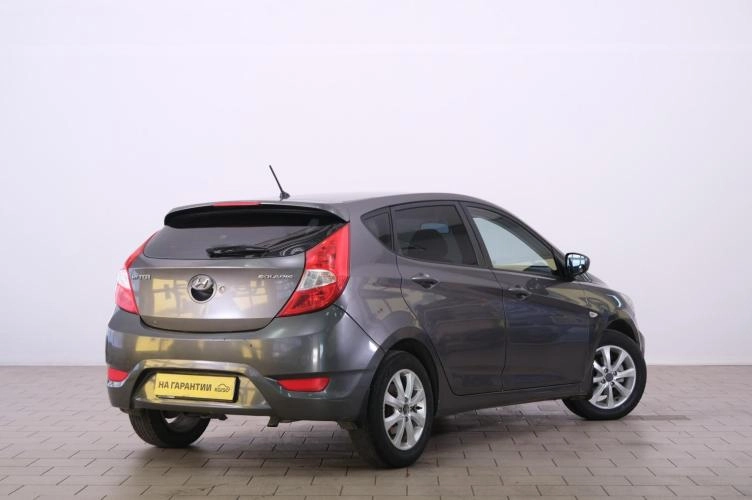 Hyundai Solaris 6 из 6