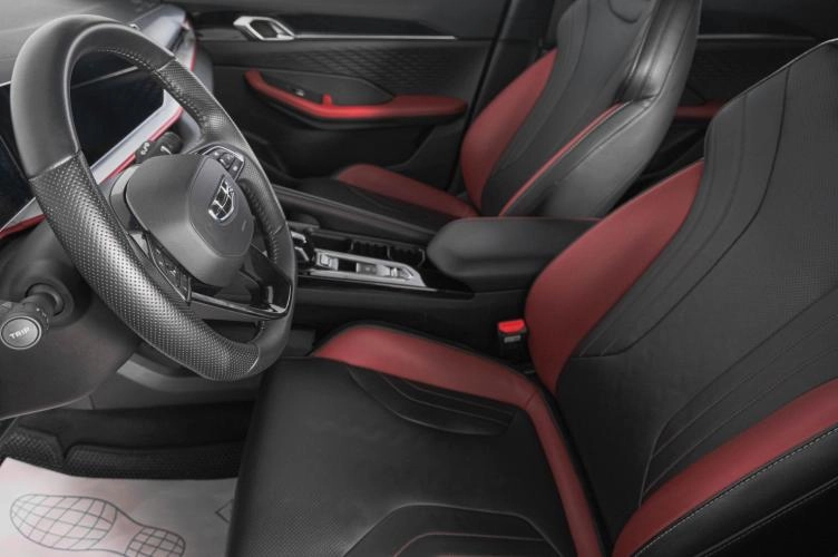 Geely Coolray 8 из 23