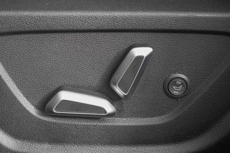 Geely Coolray 20 из 23