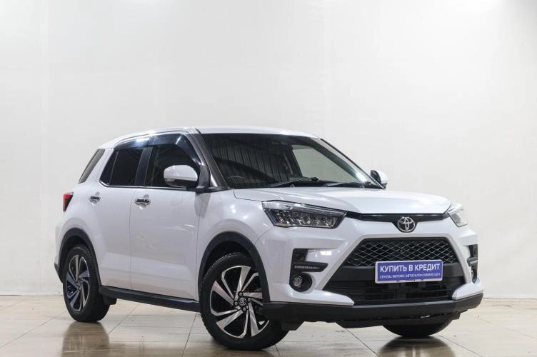 Toyota Raize 1 из 6
