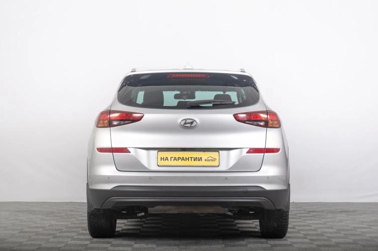 Hyundai Tucson 4 из 6