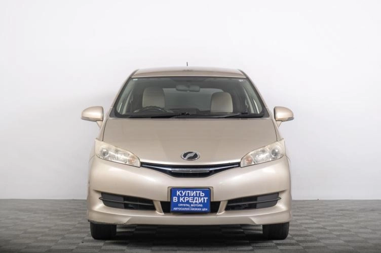 Toyota Wish 3 из 6