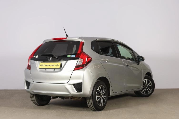 Honda Fit 6 из 6