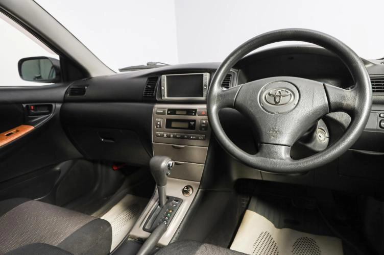 Toyota Corolla Runx 7 из 16