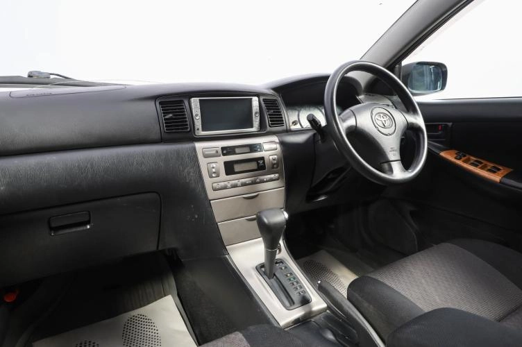 Toyota Corolla Runx 9 из 16