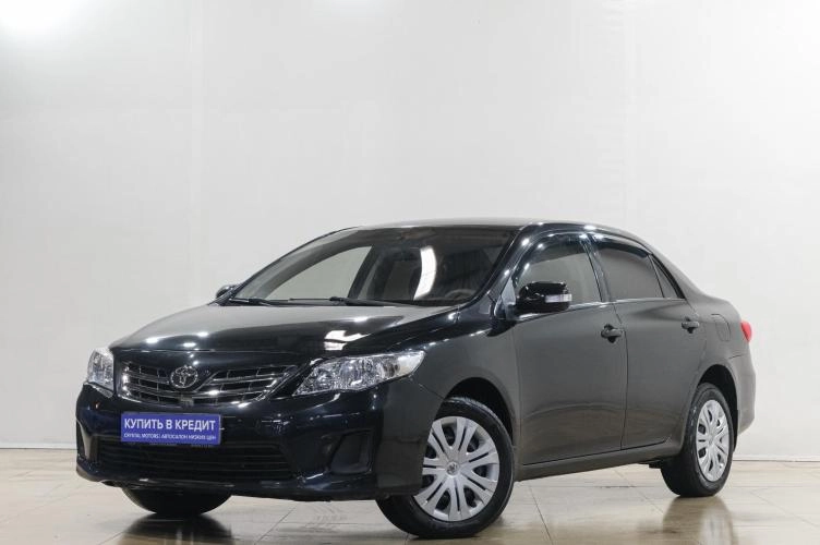 Toyota Corolla 3 из 6