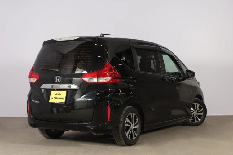 Honda Freed 6 из 6