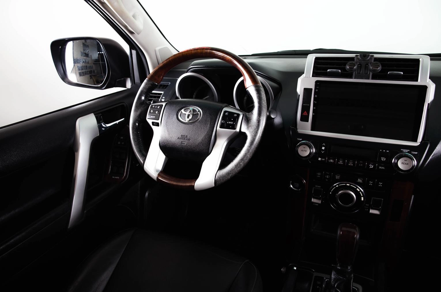 Toyota Land Cruiser Prado 14 из 30