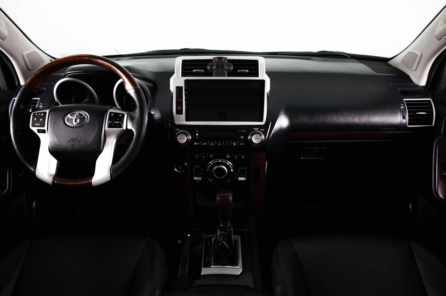 Toyota Land Cruiser Prado 15 из 30