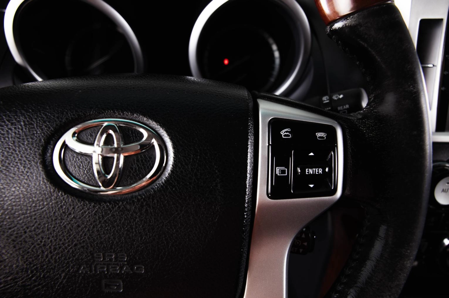 Toyota Land Cruiser Prado 19 из 30