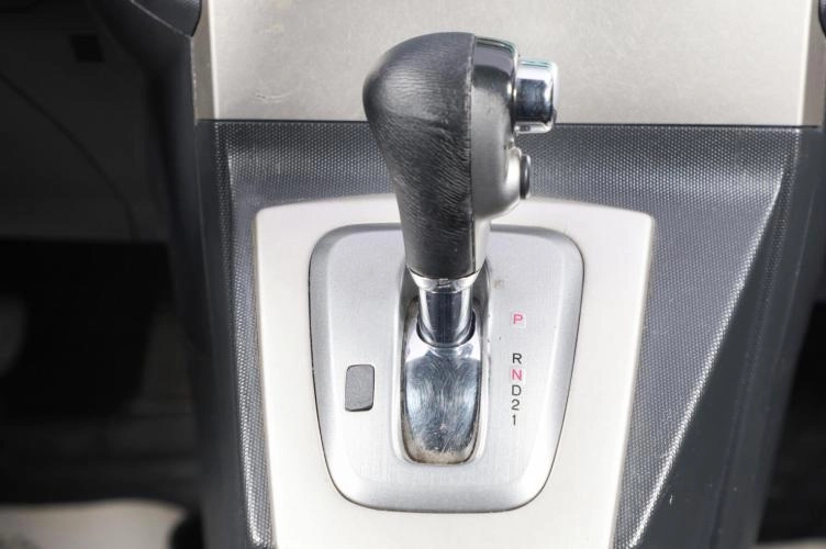 Toyota Corolla Verso 14 из 18