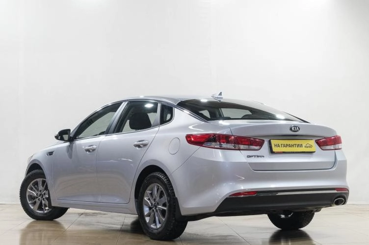 KIA Optima 4 из 6