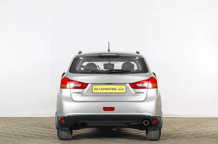 Mitsubishi ASX 5 из 6
