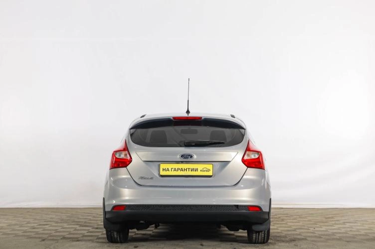Ford Focus 5 из 6