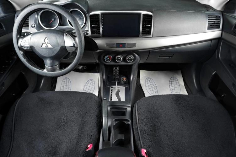 Mitsubishi Lancer 12 из 17