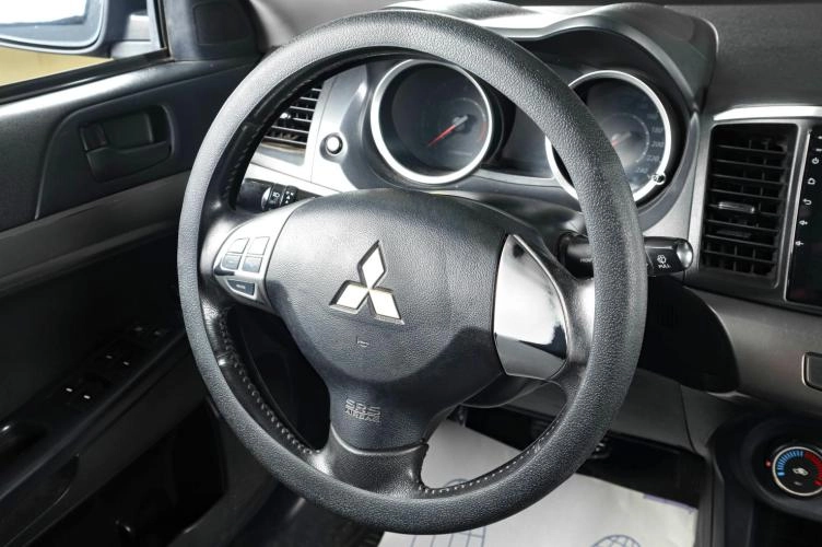 Mitsubishi Lancer 11 из 17