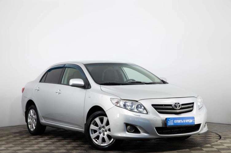 Toyota Corolla 1 из 6