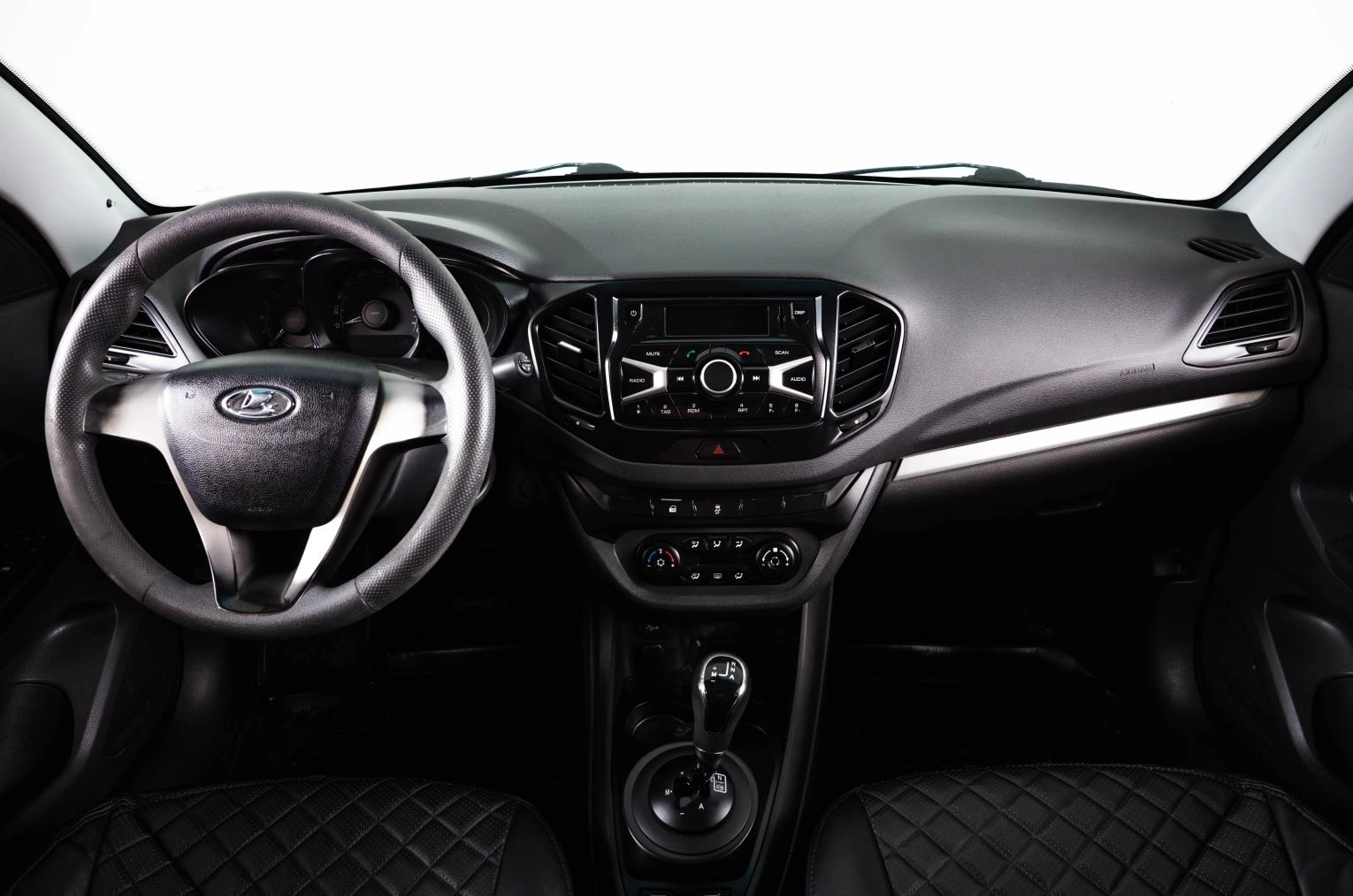 ВАЗ (LADA) Vesta 13 из 20