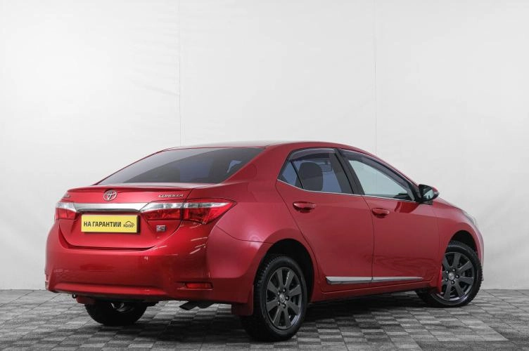 Toyota Corolla 6 из 6