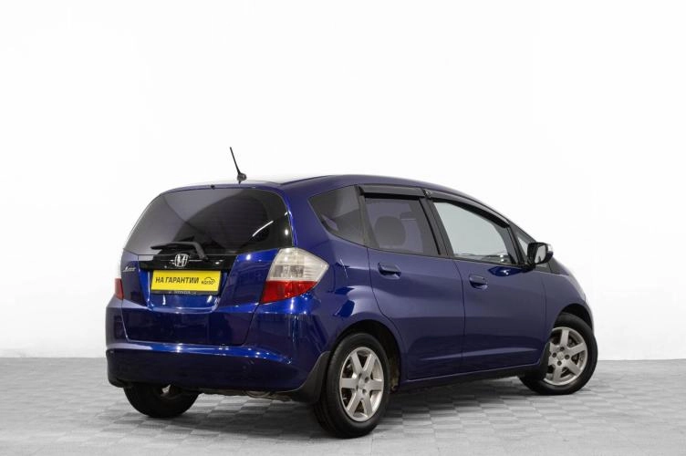 Honda Jazz 4 из 6