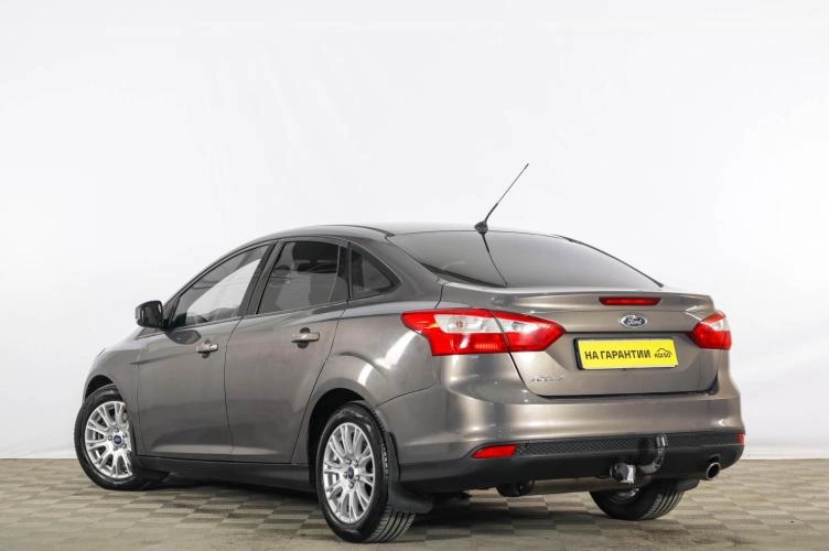 Ford Focus 4 из 6