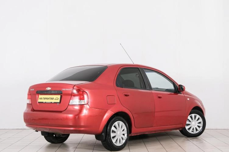 Chevrolet Aveo 6 из 6