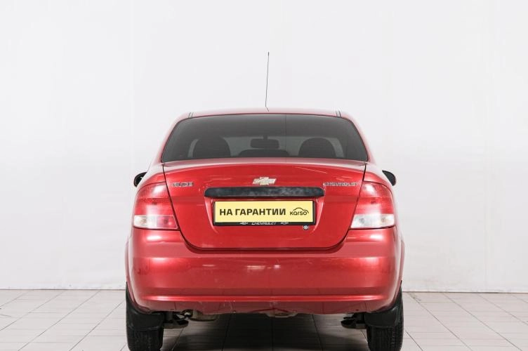 Chevrolet Aveo 5 из 6