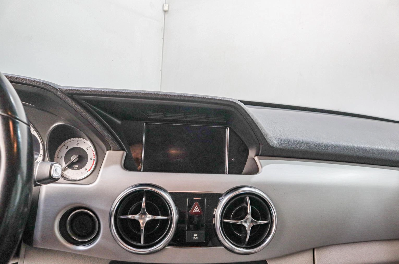 Mercedes-Benz GLK-класс 13 из 17