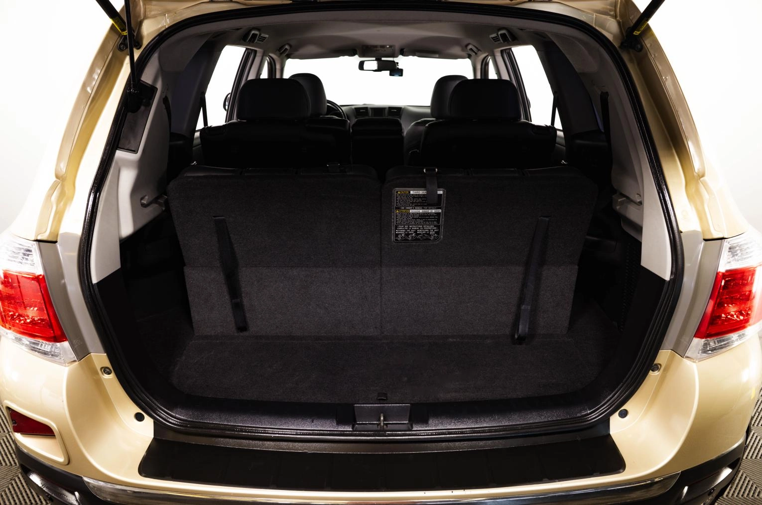 Toyota Highlander 7 из 28