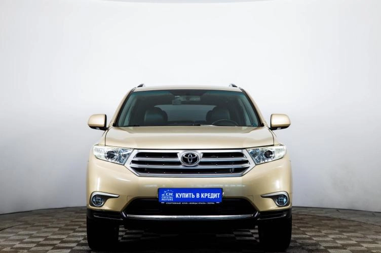 Toyota Highlander 2 из 6