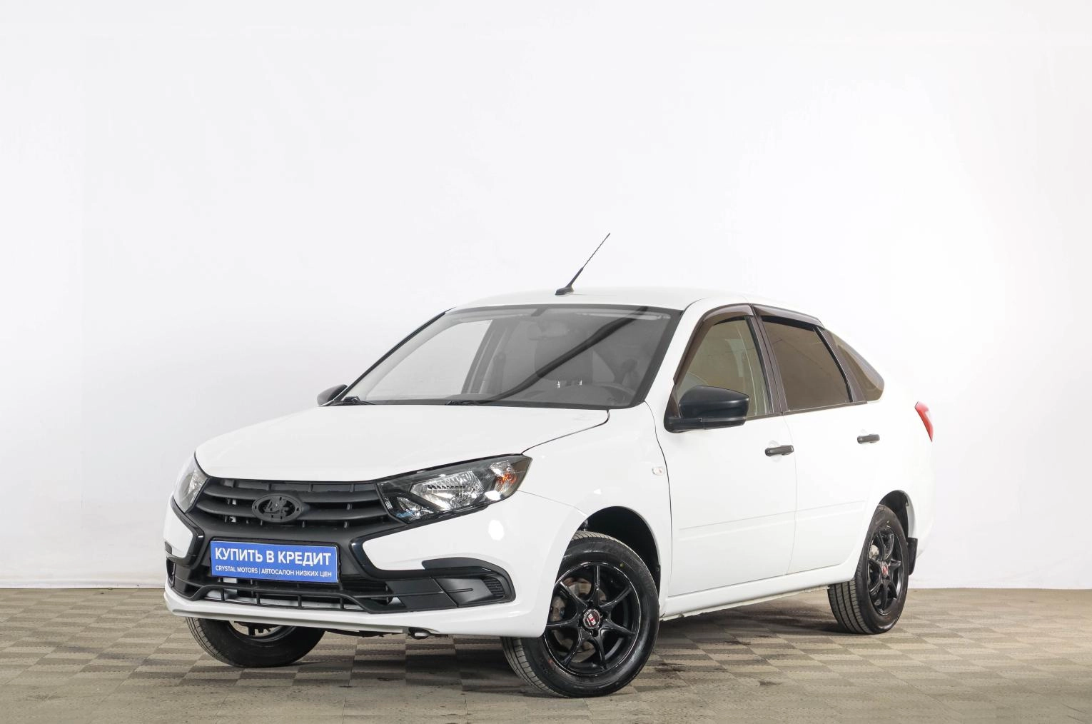 ВАЗ (LADA) Granta 3 из 15