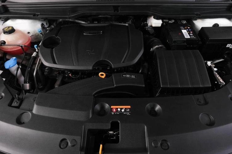 Geely Coolray 25 из 25