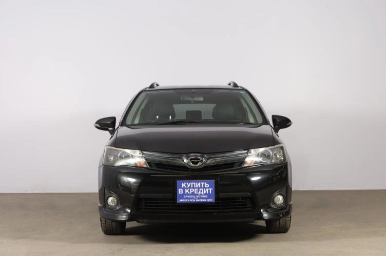 Toyota Corolla Fielder 2 из 6