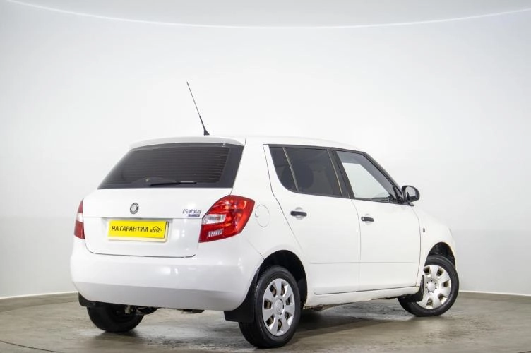 Skoda Fabia 4 из 6