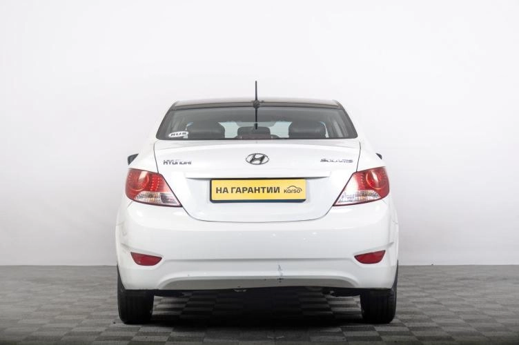 Hyundai Solaris 4 из 6