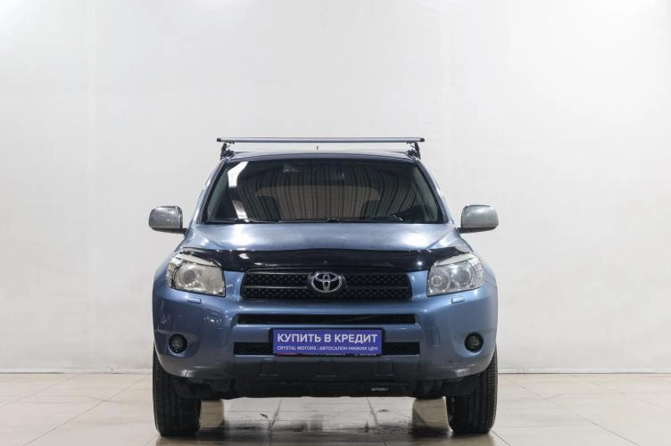 Toyota RAV4 2 из 6
